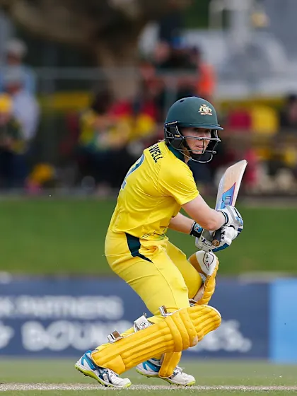 Australia goes 1-0 up as Blackwell, Gardner shine