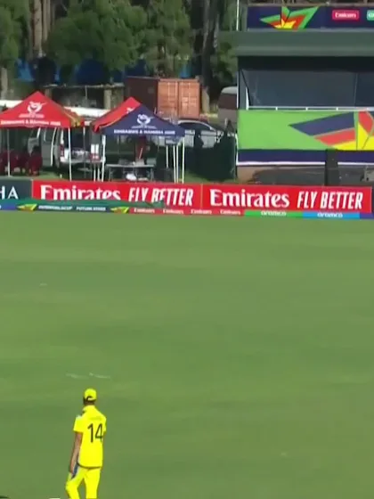 Van Lange with a Four vs. Australia