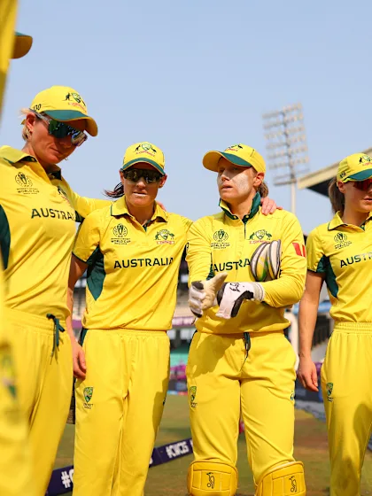 Australian captain announces retirement