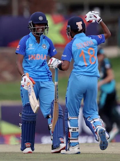 India beat New Zealand to march into World Cup final