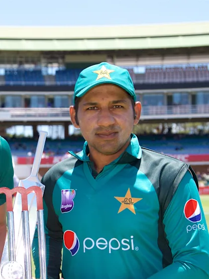 South Africa hope to bounce back against buoyant Pakistan