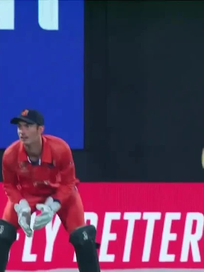 POTD: Glenn Maxwell's outrageous reverse for six