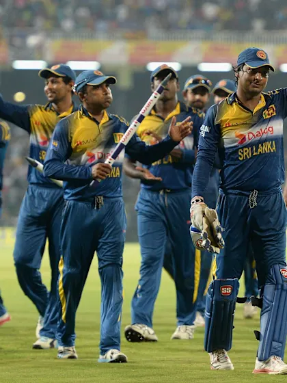 All-round Dilshan scripts perfect Sanga-Mahela farewell