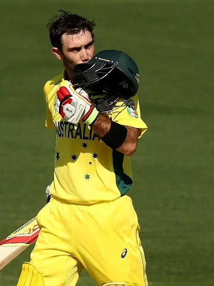 Maxwell, Warner lead Australia to big win