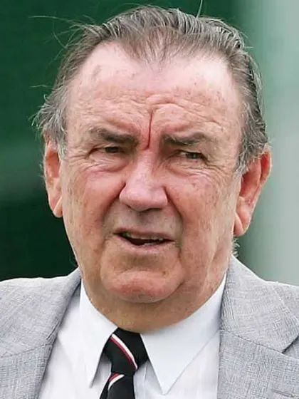 Simpson to be inducted into the ICC Cricket Hall of Fame 