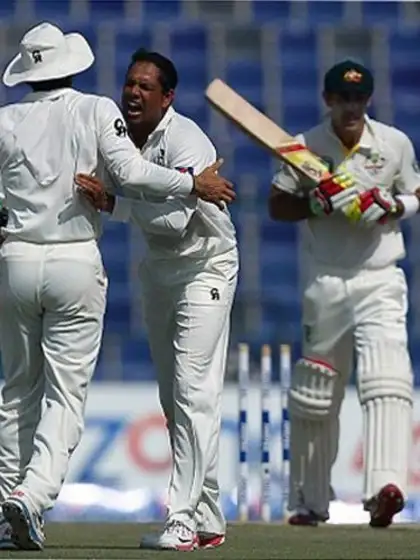 Bowlers help Pakistan tighten grip 