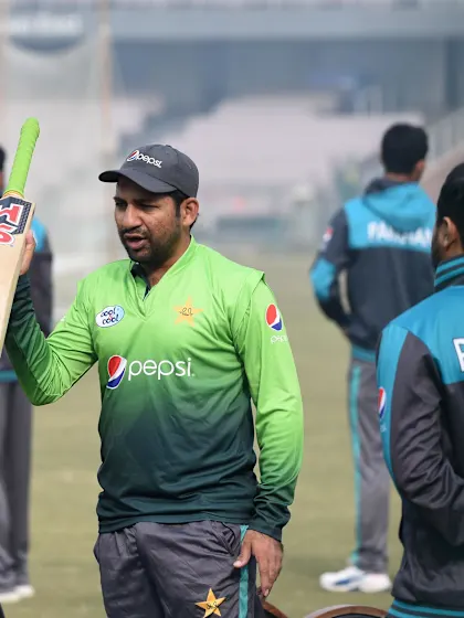 Pakistan reveal squad for T20 series v New Zealand