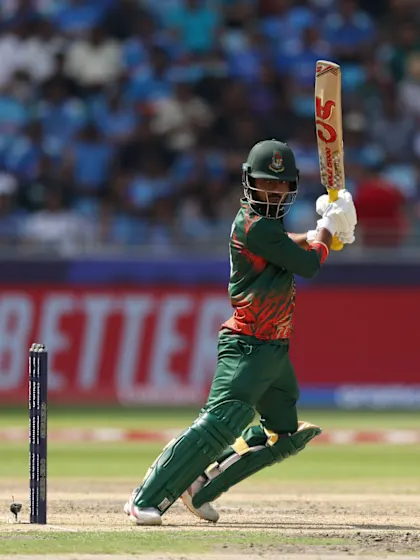 Tawhid and Jaker steady the ship for Bangladesh | BAN v IND | Champions Trophy 2025