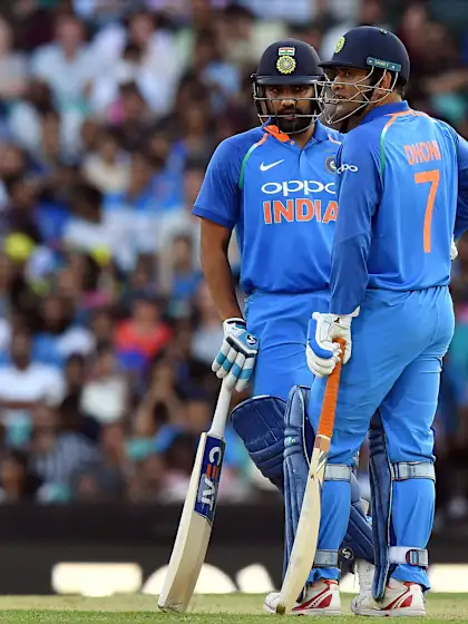 ‘I would be happy if Dhoni bats at four’ – Rohit