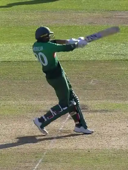 Logo of CWC19: AUS v BAN - Mahmudullah pulls it straight to the man in the deep