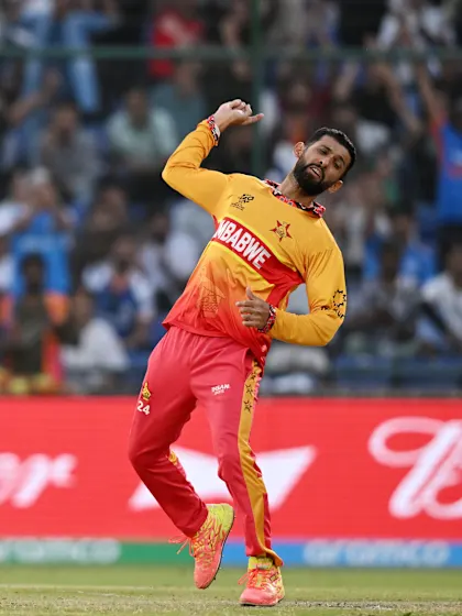 Raza's magic ball | Sobha POTD | 1 March