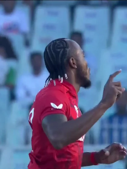 Jj Smuts - Wicket - England vs Italy