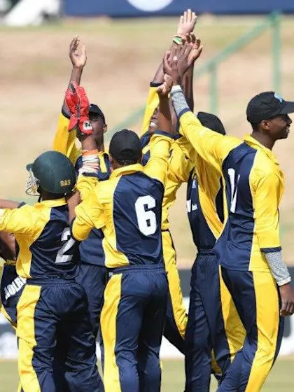 Simango hat-trick sends Mozambique into knockout stage