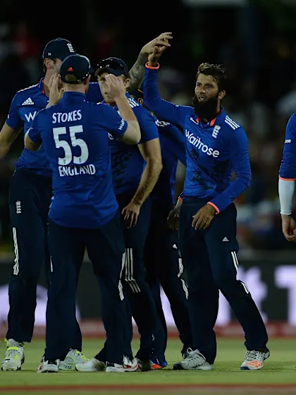 South Africa up against rampaging England 