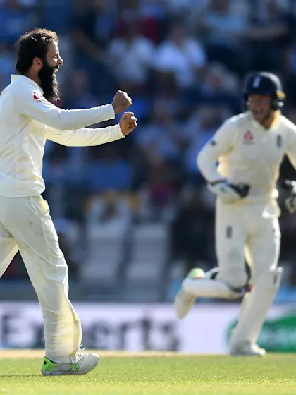 #OnTheUp: Moeen spins a win, KP does magic