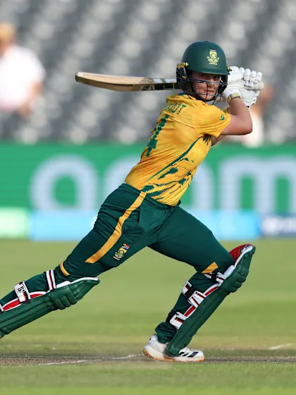 Classic Wolvaardt through the covers | Women's T20WC 2026