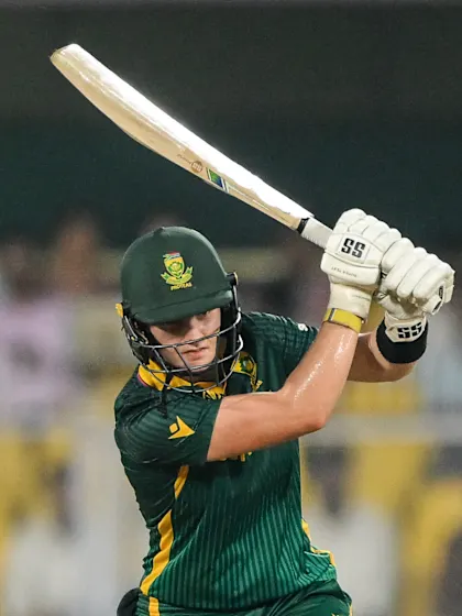 Wolvaardt steps up the scoring rate | CWC25