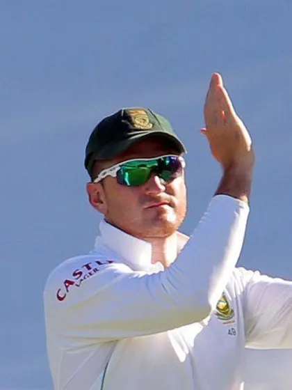 Smith announces retirement from international cricket