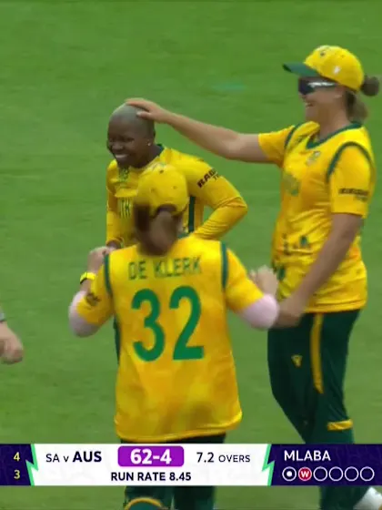 Ashleigh Gardner - Wicket - Australia vs South Africa