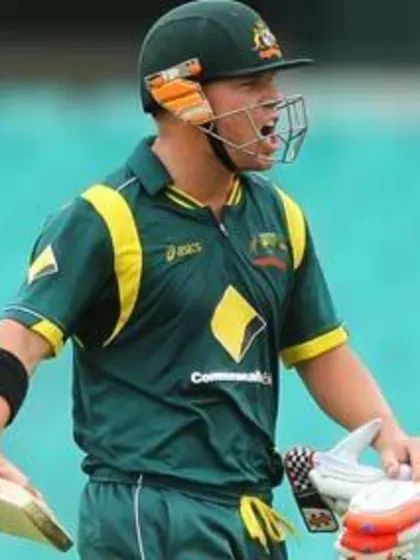 Warner receives official reprimand for showing dissent