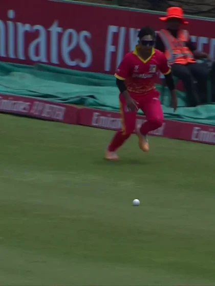 Logo of Lhuan-Dre Pretorius with a Four vs. Zimbabwe