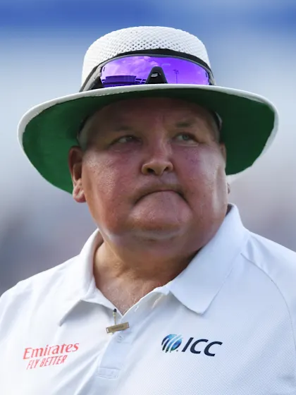 Marais Erasmus draws the curtain on umpiring career