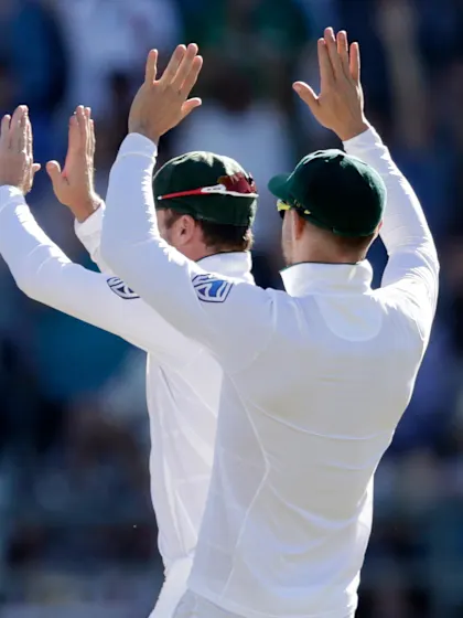 South Africa hit back with three wickets after falling for 286 on thrilling first day