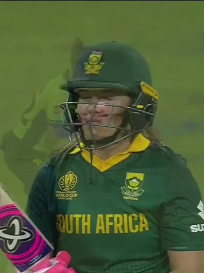 Sune Luus - Wicket - South Africa Women vs Pakistan Women