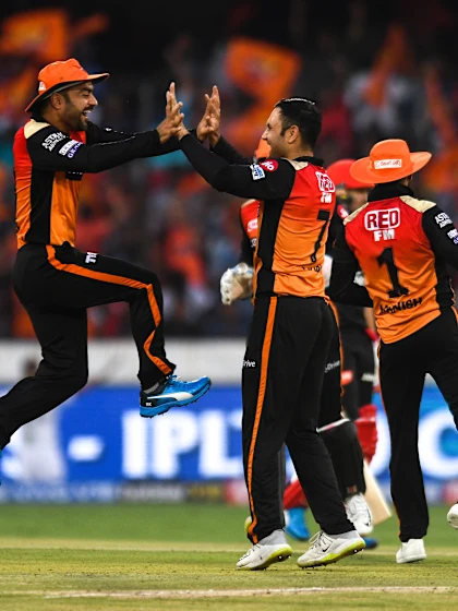 How Mohammad Nabi's experience helps Rashid Khan