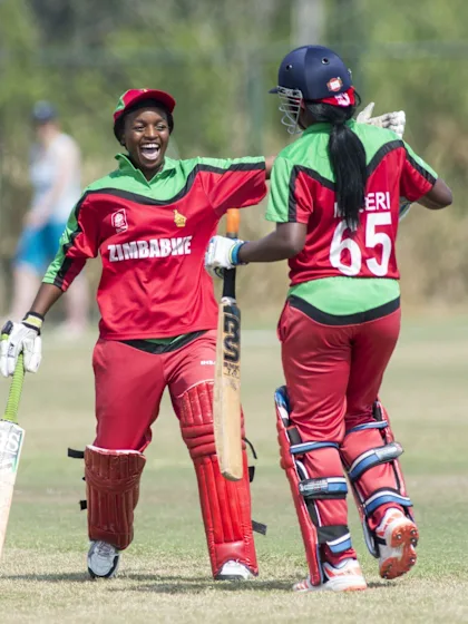 Mugeri takes Zimbabwe to last-over win against Scotland