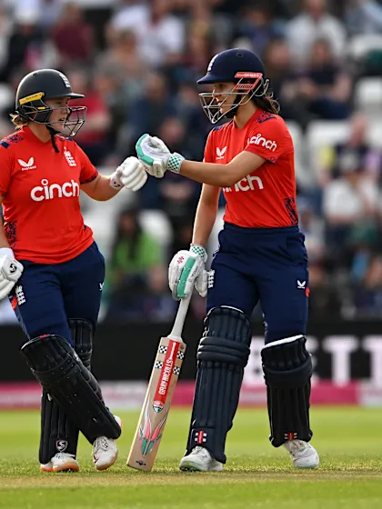 Another injury blow for England as wicketkeeper leaves South Africa tour