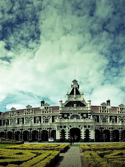Dunedin First XI: Tourist highlights