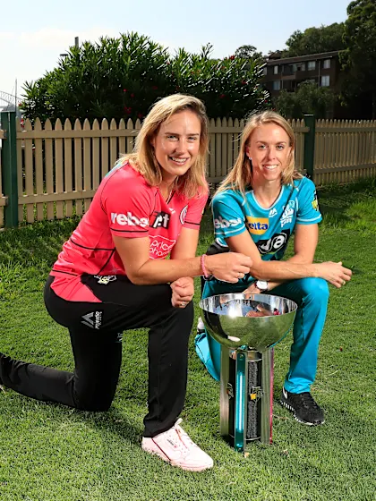 Perry, Short gear up for 'fitting final' to WBBL 4