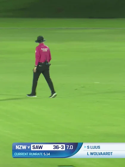Sune Luus - Wicket - New Zealand Women vs South Africa Women
