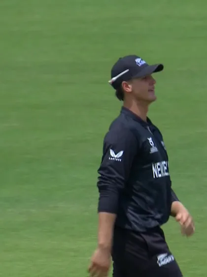 Usman Khan - Wicket - Pakistan vs New Zealand