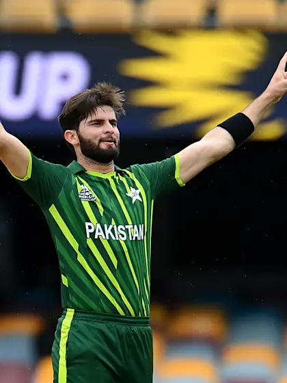Logo of Shaheen Afridi with a yorker to dismiss Rahmanullah Gurbaz first ball | T20WC 2022