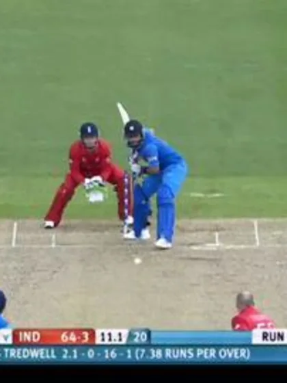 F: Virat Kohli batting