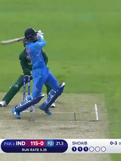 CWC19: IND v PAK - KL Rahul brings up his half-century with his first six