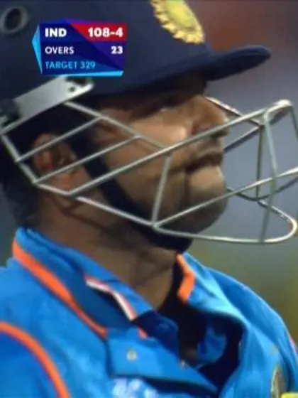 Suresh Raina Wicket – IND vs AUS