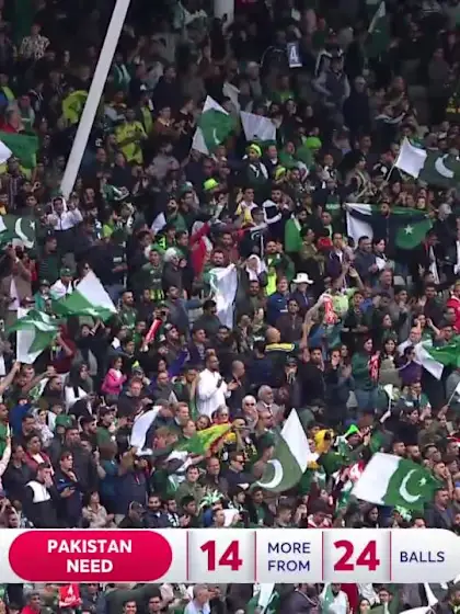 CWC_2019_MATCH33_NZvPAK_PAK_FAN_REACTION