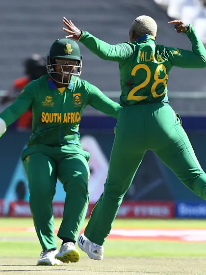 Logo of Mlaba clean bowls Harris | Women's T20WC 2023