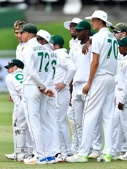 South Africa on top in Cape Town despite fighting Kohli fifty