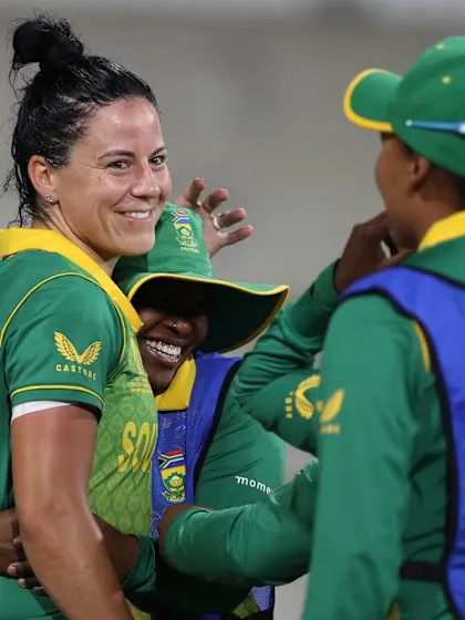 Kapp stars in South Africa's thrilling win as England succumb to third defeat