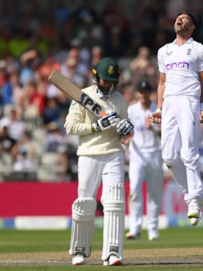 England on top despite South Africa's fight