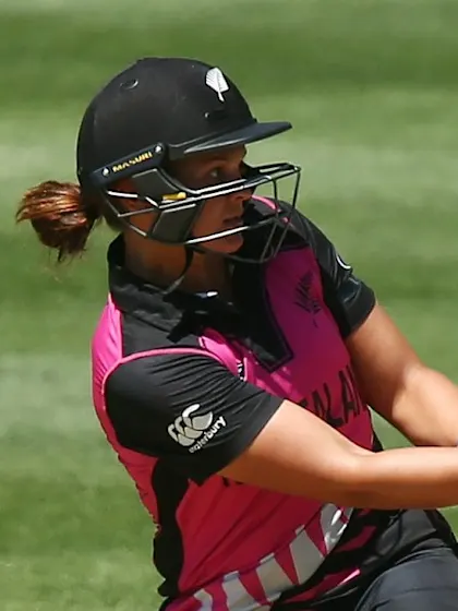 New Zealand clinch series after late Windies implosion