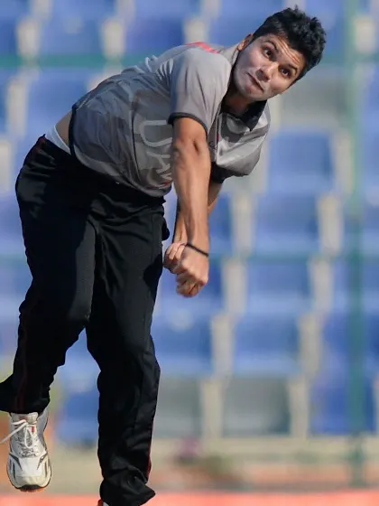 UAE goes past Scotland to reach plate semi-final