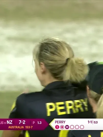 Nissan POTD - Perry clean-bowls Devine for a duck