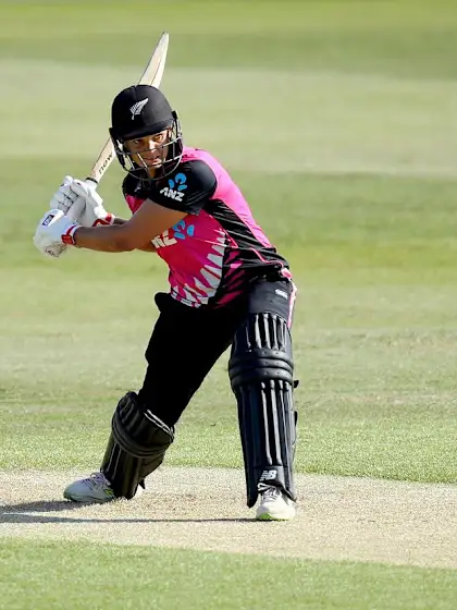 Kiwi openers make short work of Ireland target