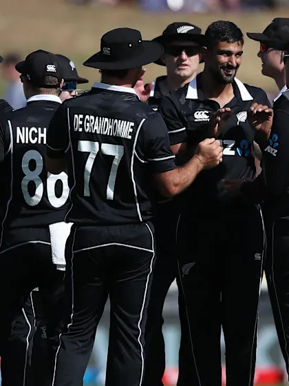Rejuvenated New Zealand aim to close out series
