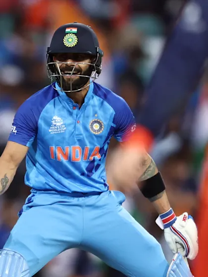 Kohli lifts magnificent six before bringing up fifty | India v Netherlands | T20WC 2022
